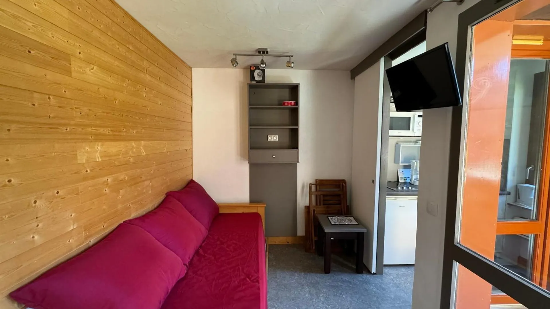 Apartament Studio Renove Au Coeur De La Station Avec Balcon Et Parking - Fr-1-181-2431 La Plagne-Tarentaise Francja